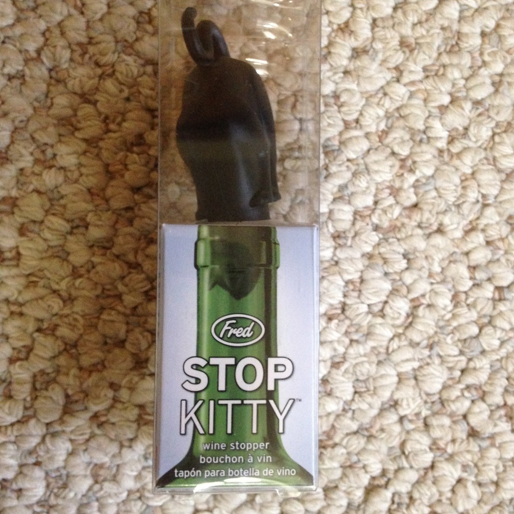 FRED - Kitty Wine Stopper - Brand New